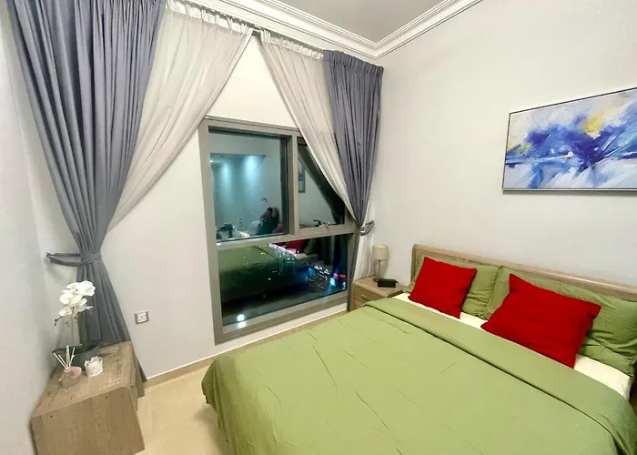 Stylish Studio Apartment Marina Beach Dubai